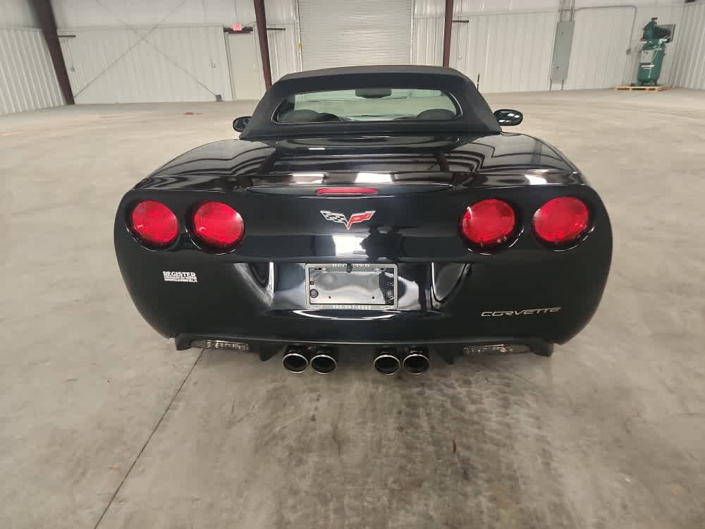 Used 2007 Chevrolet Corvette Convertible w/ Preferred Equipment Group RWD image 4