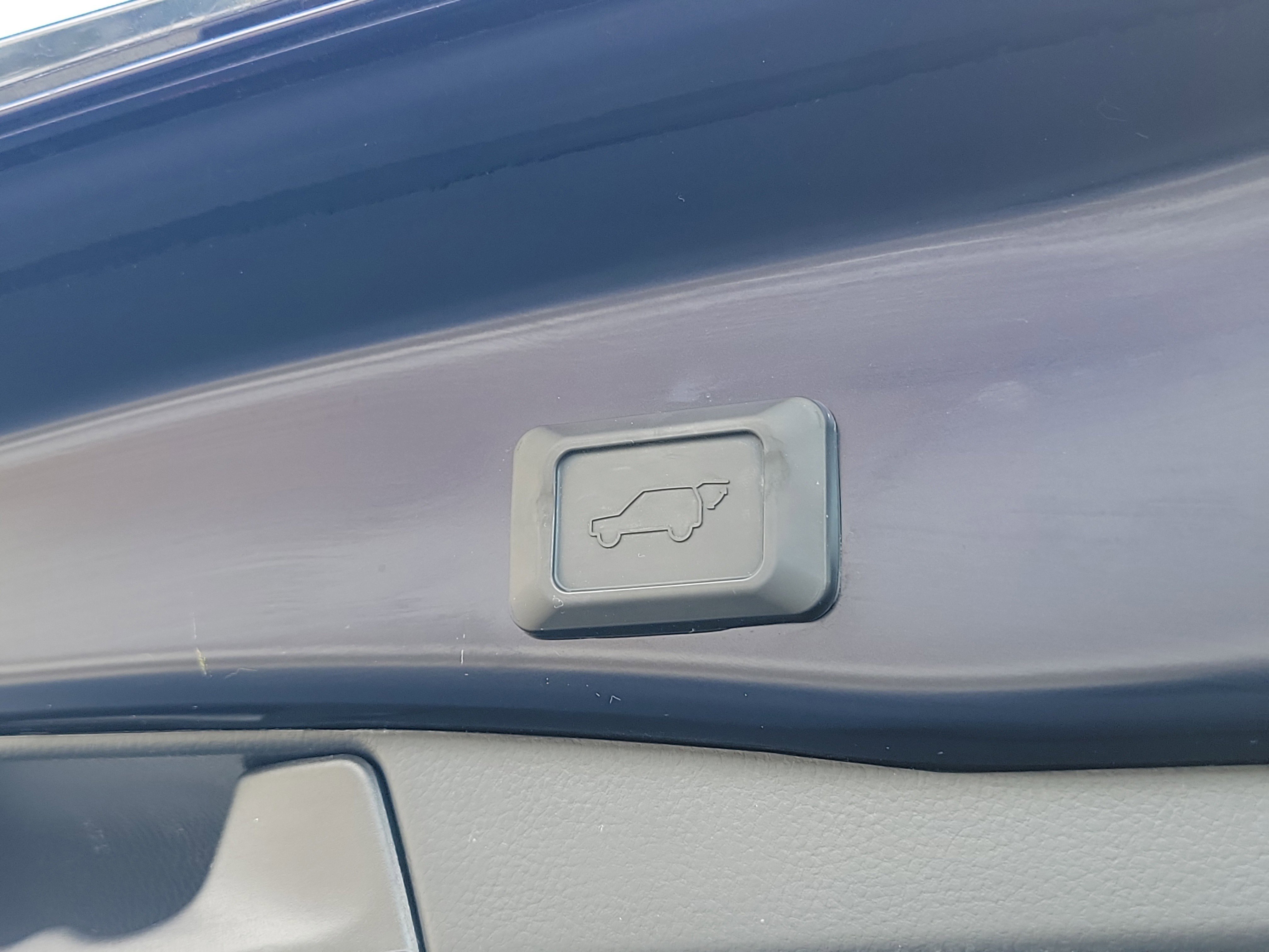 Used 2019 Toyota RAV4 XSE w/ XSE Weather Package image 13