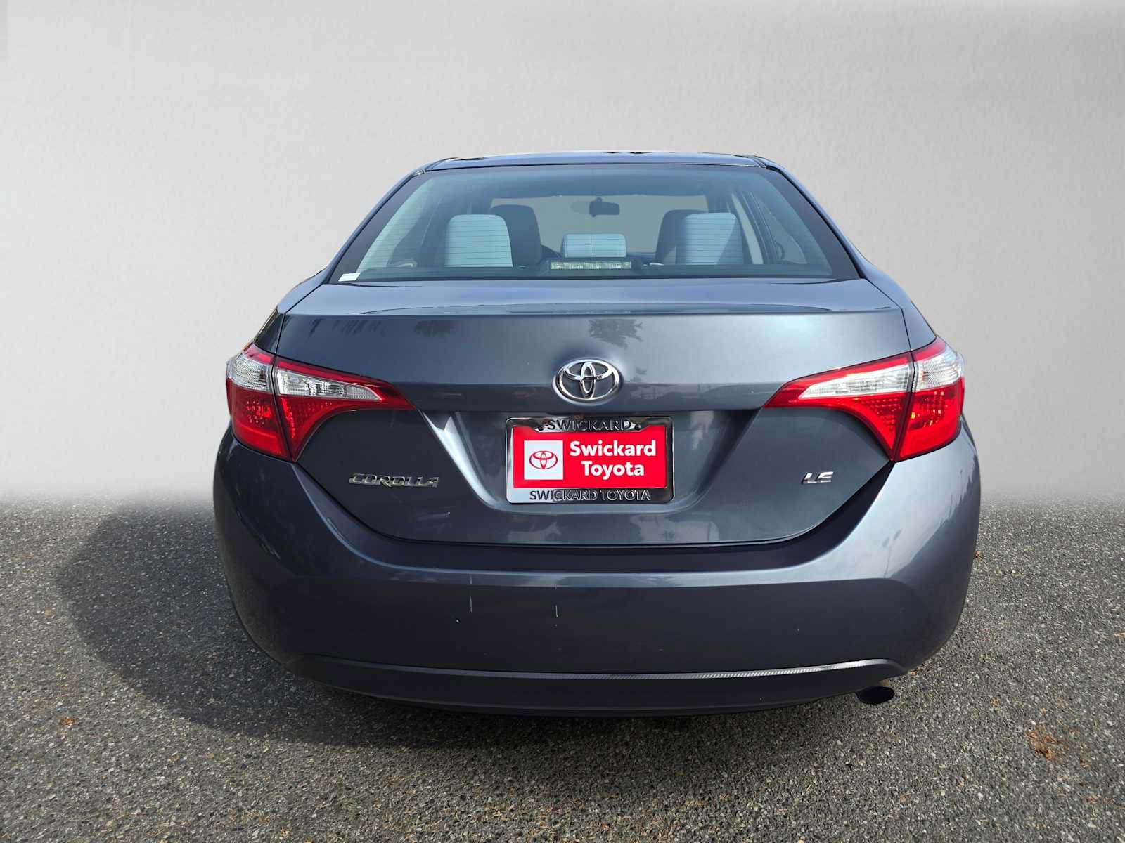 Used 2014 Toyota Corolla LE FWD image 4