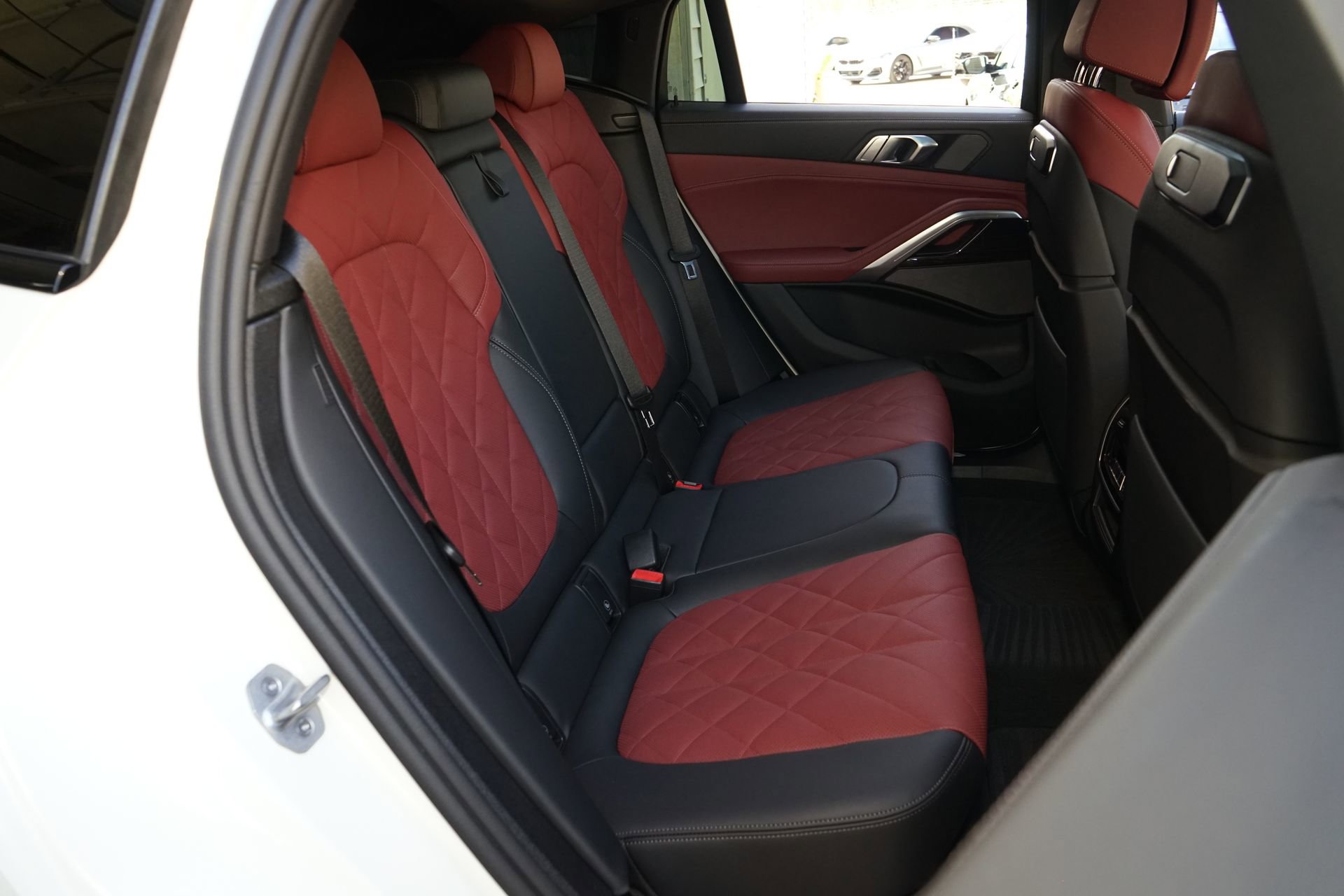 Used 2026 BMW X6 xDrive40i image 21