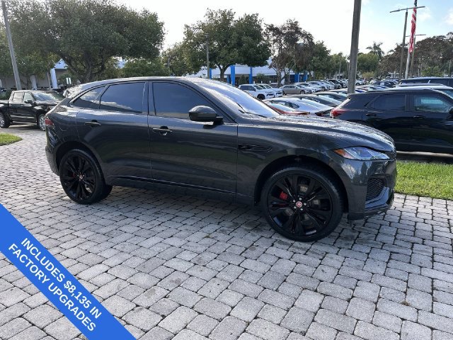 Used 2023 Jaguar F-PACE R-Dynamic S AWD/4WD image 15