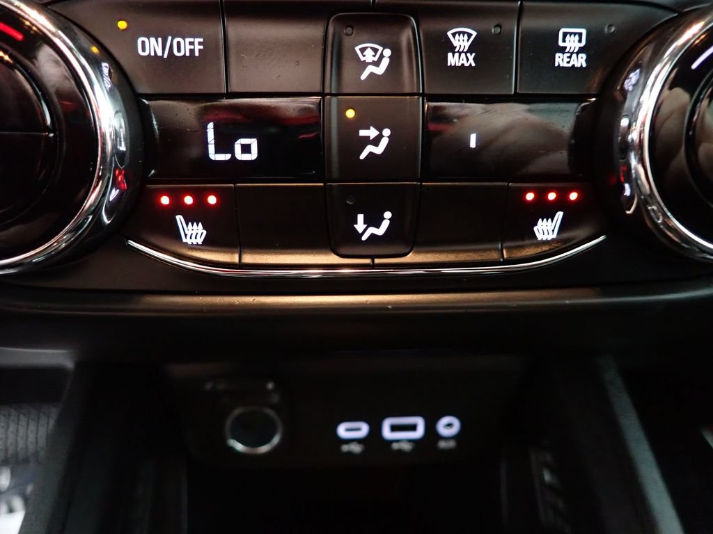 Used 2023 Chevrolet TrailBlazer ACTIV w/ Convenience Package AWD/4WD image 5