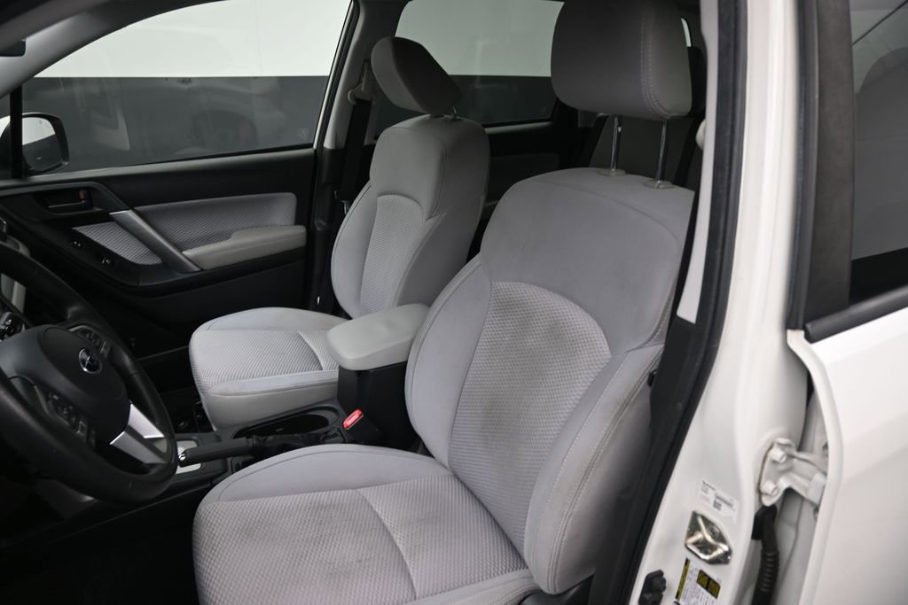 Used 2017 Subaru Forester 2.5i Premium AWD/4WD image 19