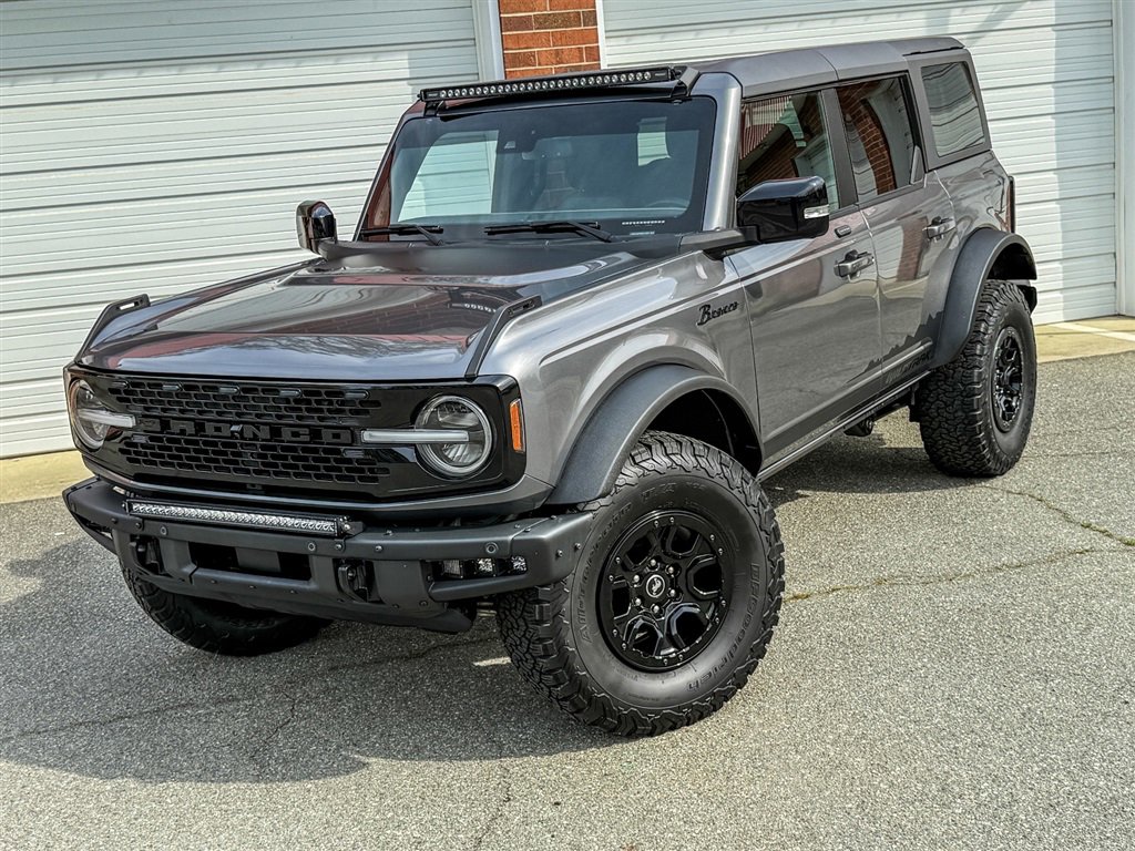 Used 2021 Ford Bronco Wildtrak image 5