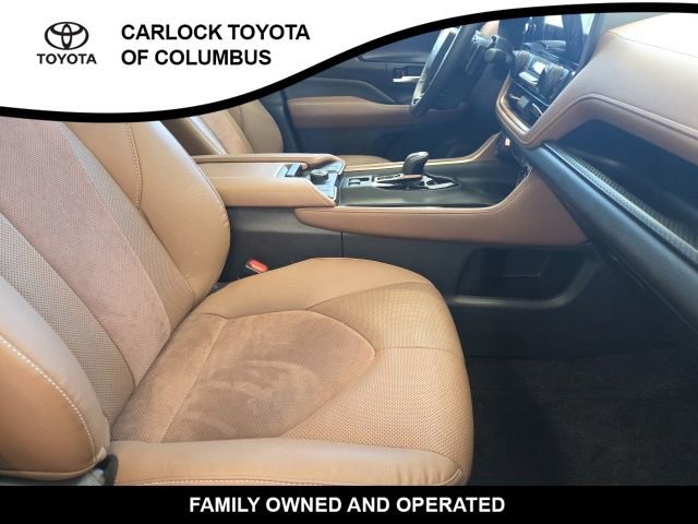 Used 2024 Toyota Grand Highlander AWD Hybrid image 22