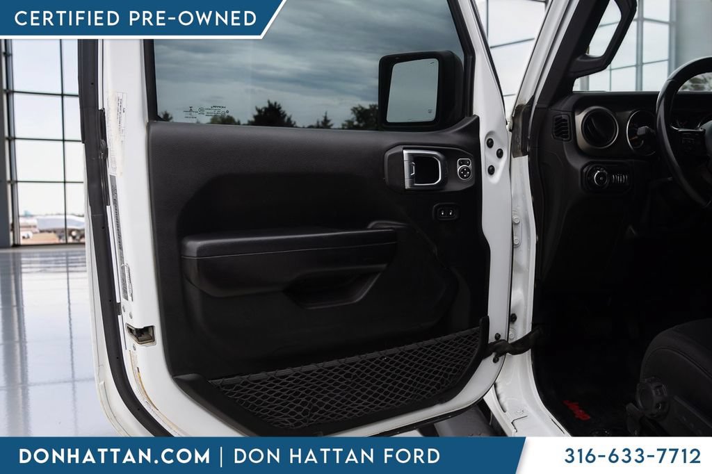 Used 2020 Jeep Wrangler Sport AWD/4WD image 19