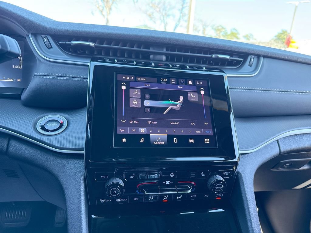 New 2026 Jeep Grand Cherokee L Laredo image 20