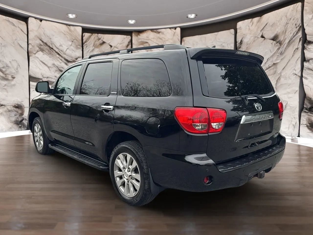 Used 2014 Toyota Sequoia Limited image 7