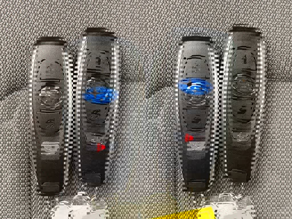 Certified 2025 Subaru Crosstrek 2.5i Sport w/ Crosstrek Mirror Package image 20