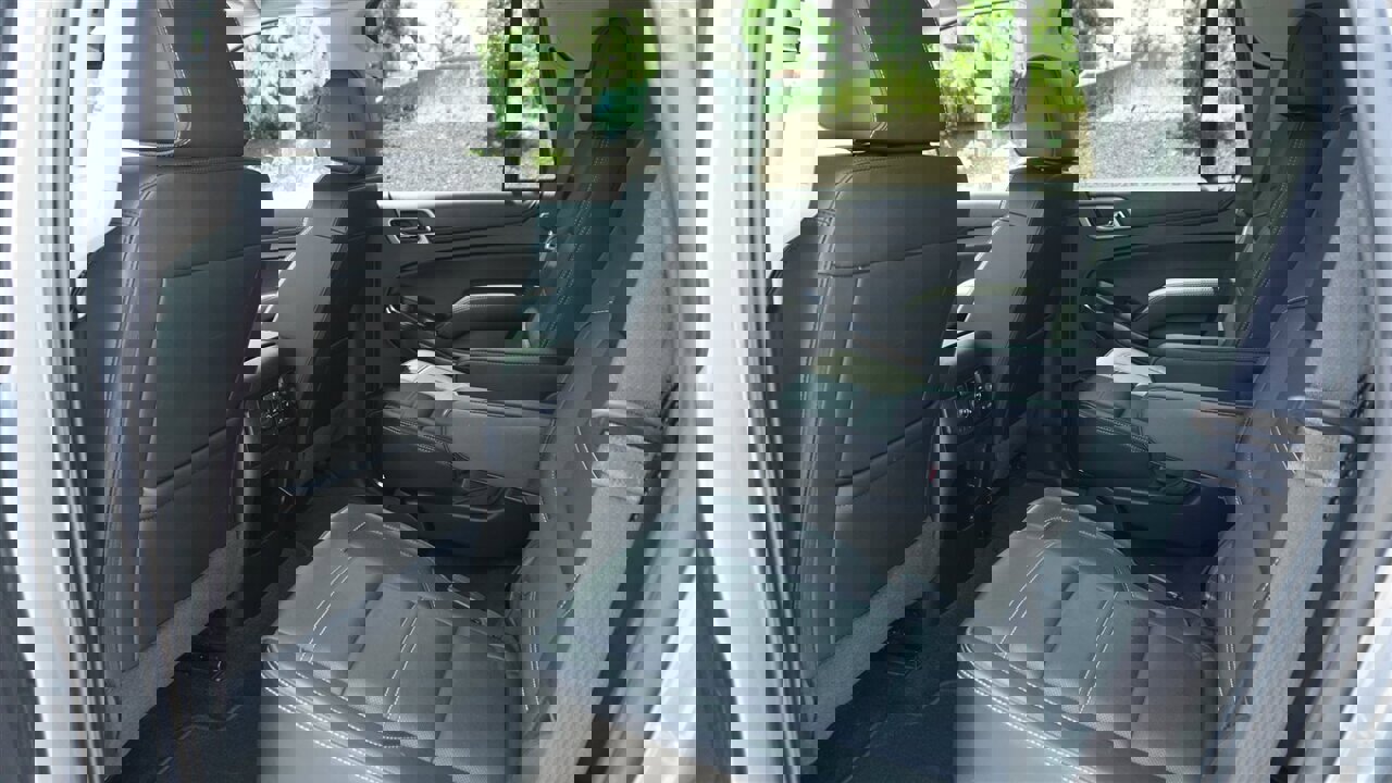 Used 2018 GMC Yukon Denali image 10