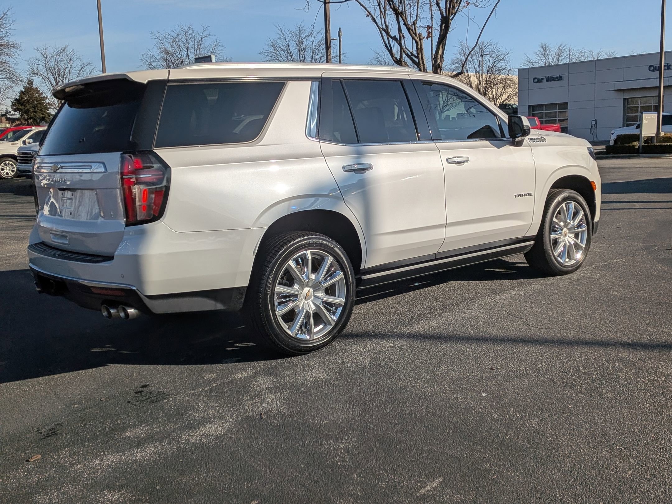Used 2021 Chevrolet Tahoe High Country w/ Premium Package image 9