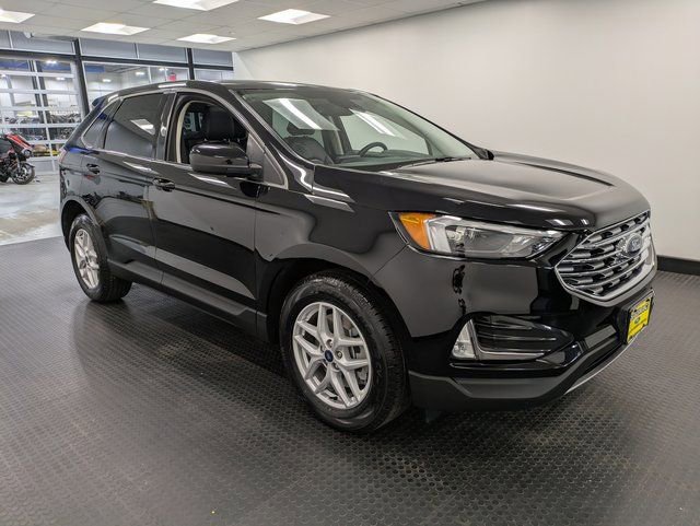 Used 2022 Ford Edge SEL w/ Convenience Package image 3