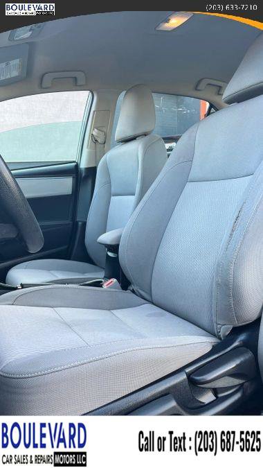 Used 2014 Toyota Corolla LE image 10