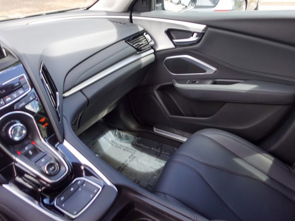 Used 2024 Acura RDX SH-AWD image 19