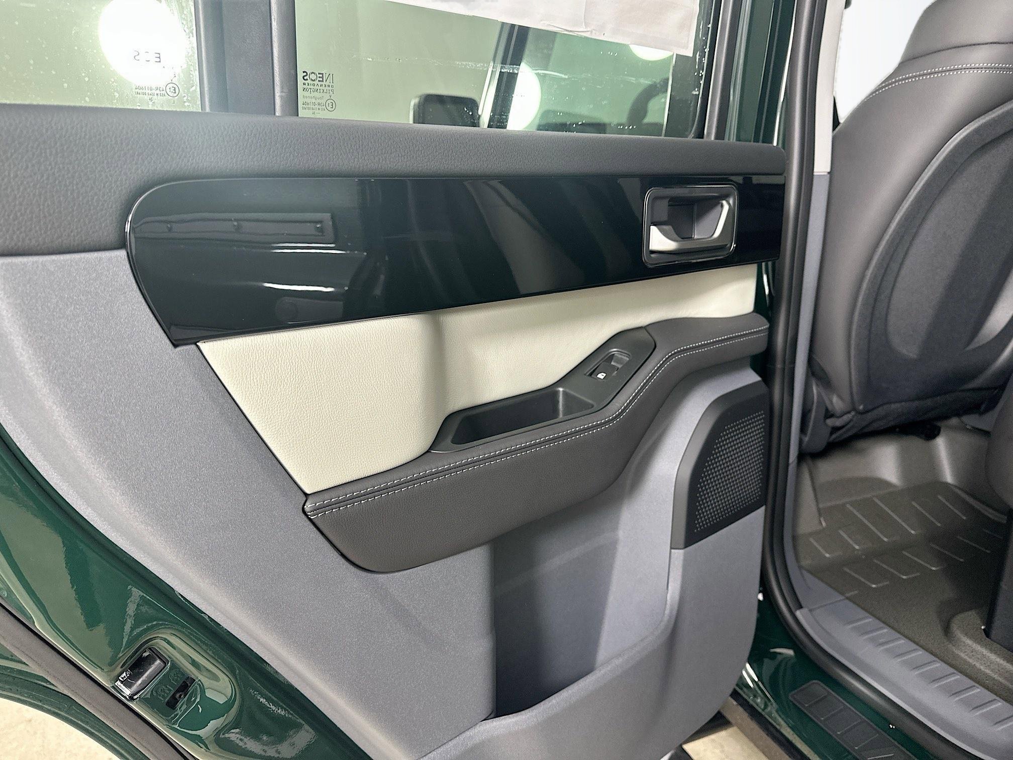 New 2025 INEOS Grenadier Station Wagon AWD/4WD image 36