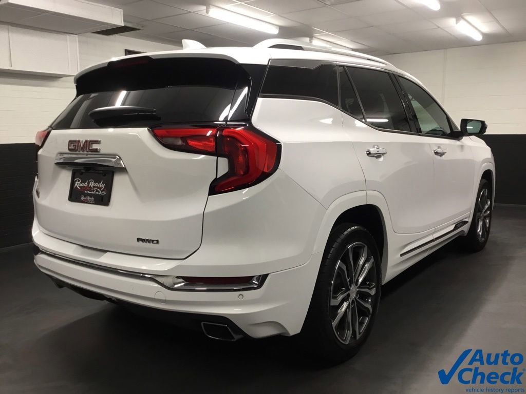 Used 2018 GMC Terrain Denali w/ Advanced Safety Package AWD/4WD image 10
