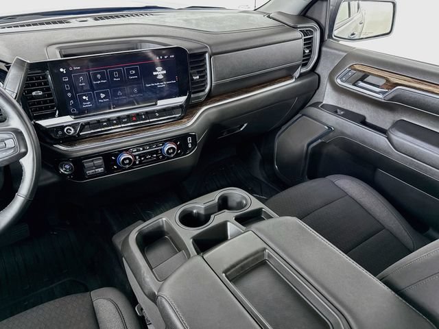 Used 2024 GMC Sierra 1500 Elevation w/ LPO, Elevation Black Package AWD/4WD image 23