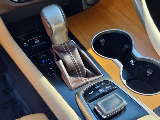 Used 2019 Lexus RX 350 FWD w/ Navigation Package image 17