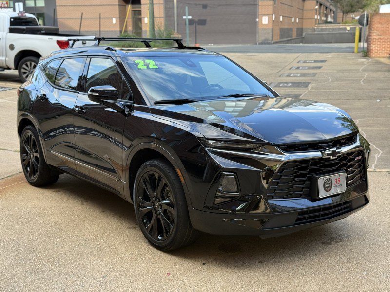 Used 2022 Chevrolet Blazer RS w/ Enhanced Convenience Package image 3