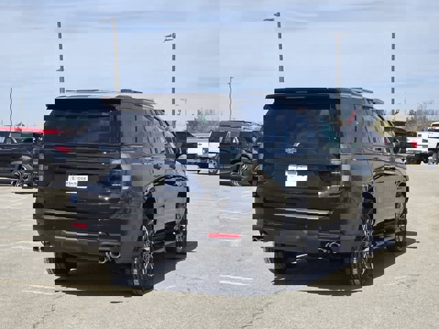 New 2026 Chevrolet Tahoe Z71 w/ Z71 Off-Road Package image 4