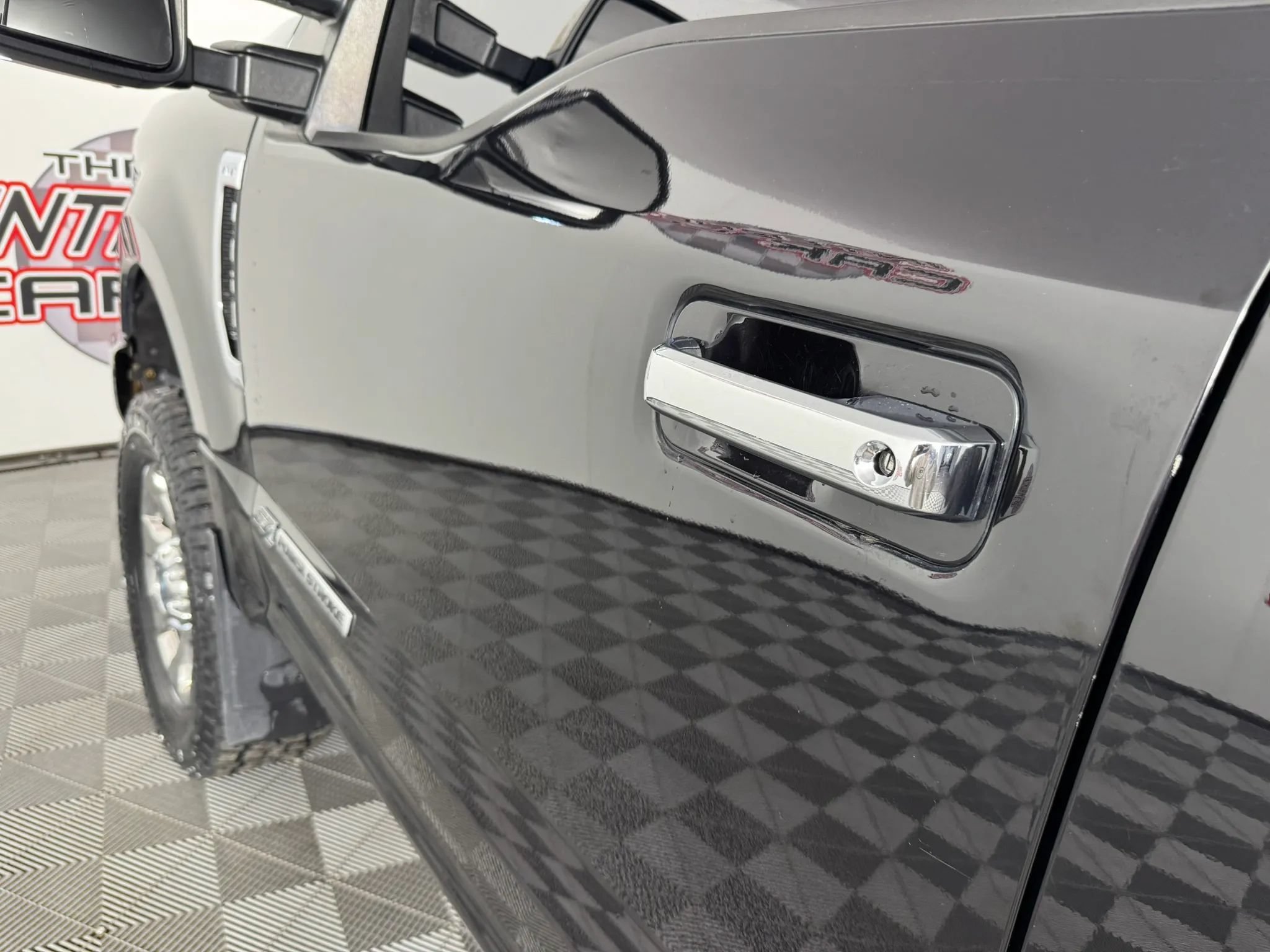 Used 2019 Ford F350 Lariat w/ Chrome Package AWD/4WD image 23