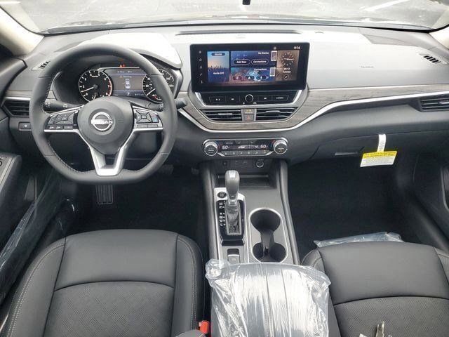New 2026 Nissan Altima 2.5 SV FWD image 8
