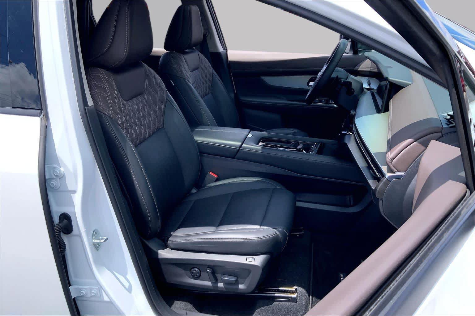 Used 2025 Nissan Murano Platinum w/ Cargo Package AWD/4WD image 9