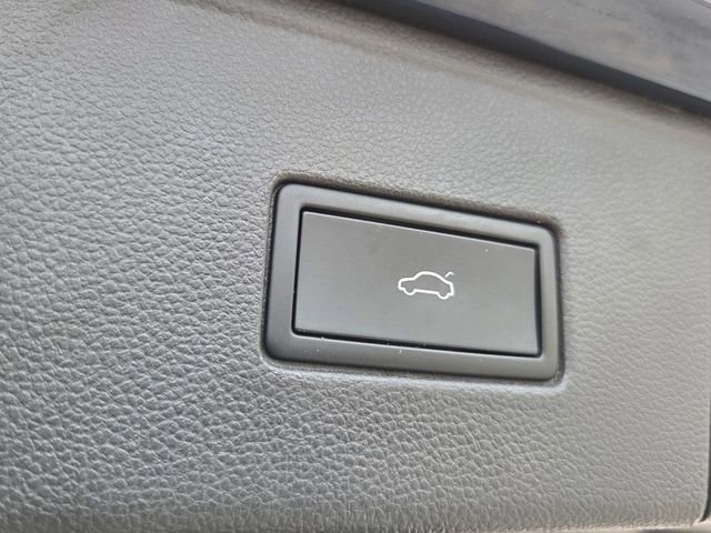 Used 2021 Volkswagen Atlas SEL image 19