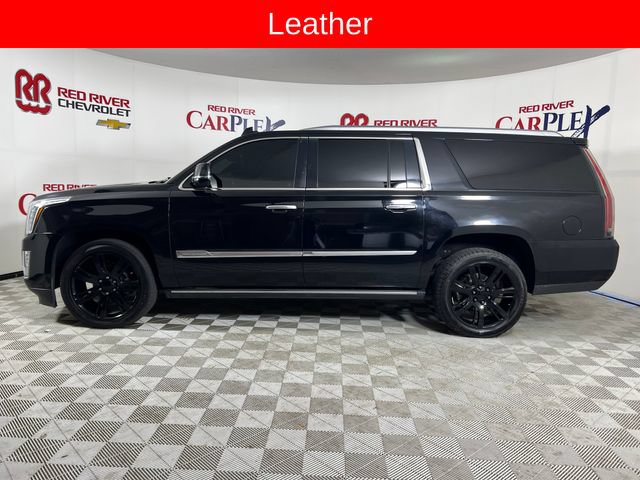 Used 2016 Cadillac Escalade ESV Platinum AWD/4WD image 4