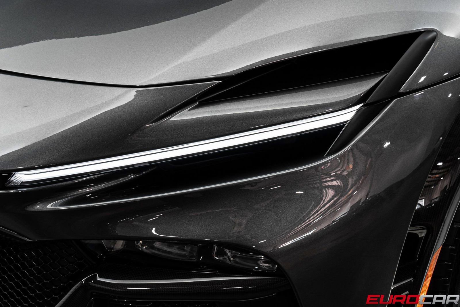 Used 2025 Ferrari Purosangue image 13