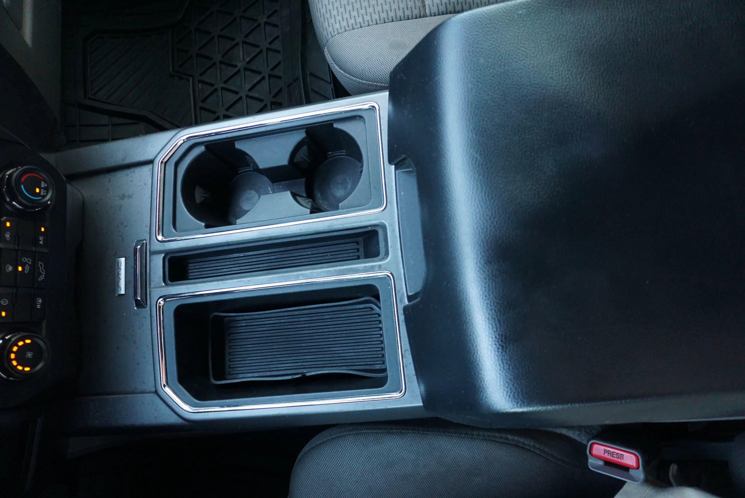 Used 2015 Ford F150 XLT w/ Equipment Group 301A Mid image 39