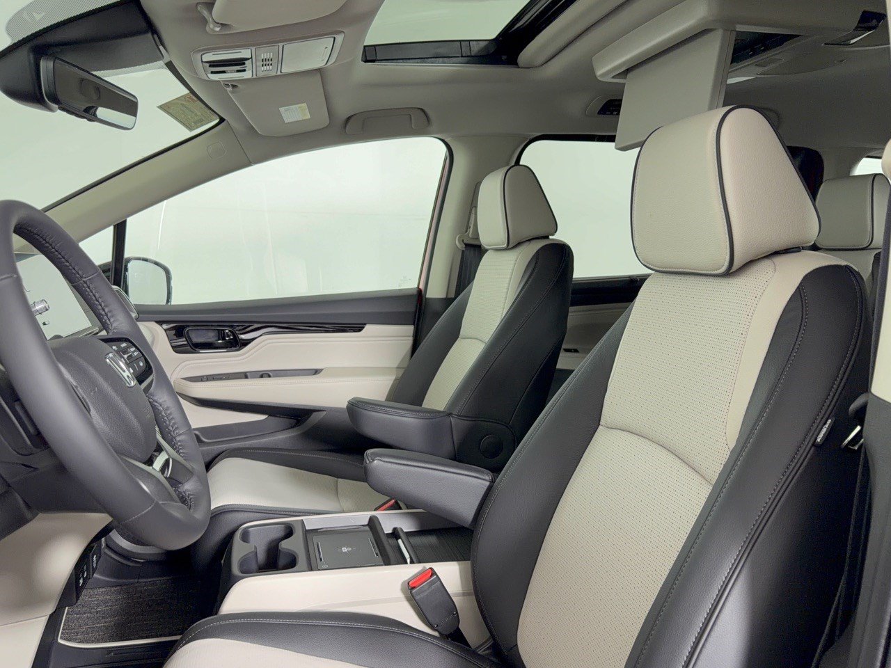 New 2027 Honda Odyssey Elite image 5