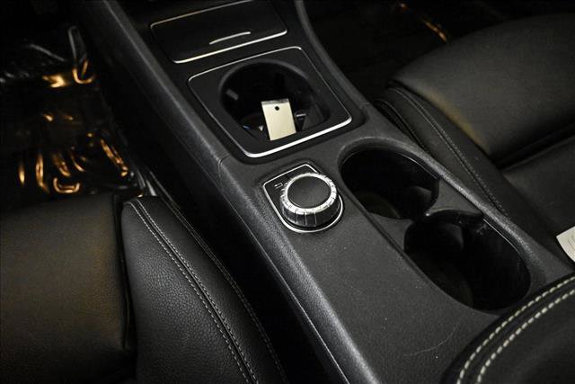 Used 2017 Mercedes-Benz CLA 250 4MATIC image 13