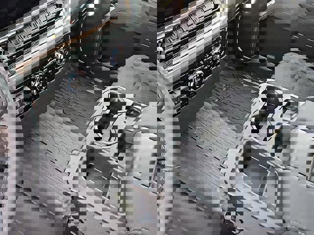 New 2026 GMC Sierra 1500 Elevation image 20