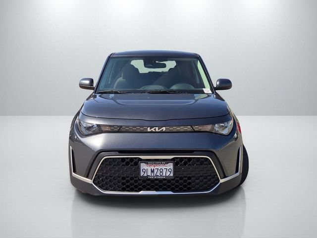 Used 2024 Kia Soul LX w/ Option Group 015 FWD image 2