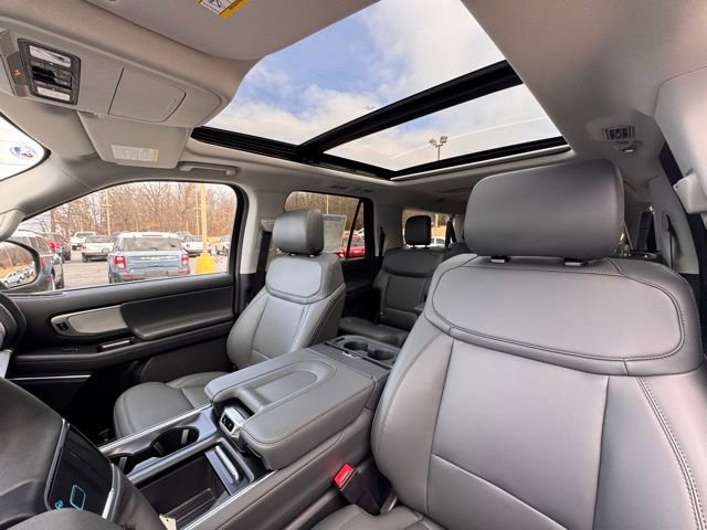 New 2026 Ford Expedition Max Active AWD/4WD image 12