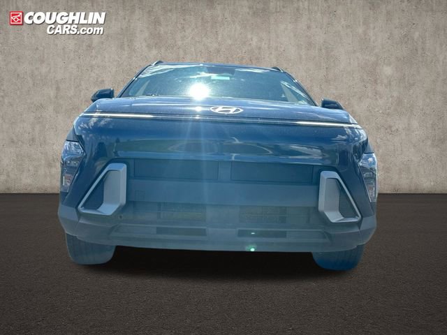 Used 2024 Hyundai Kona SEL image 2
