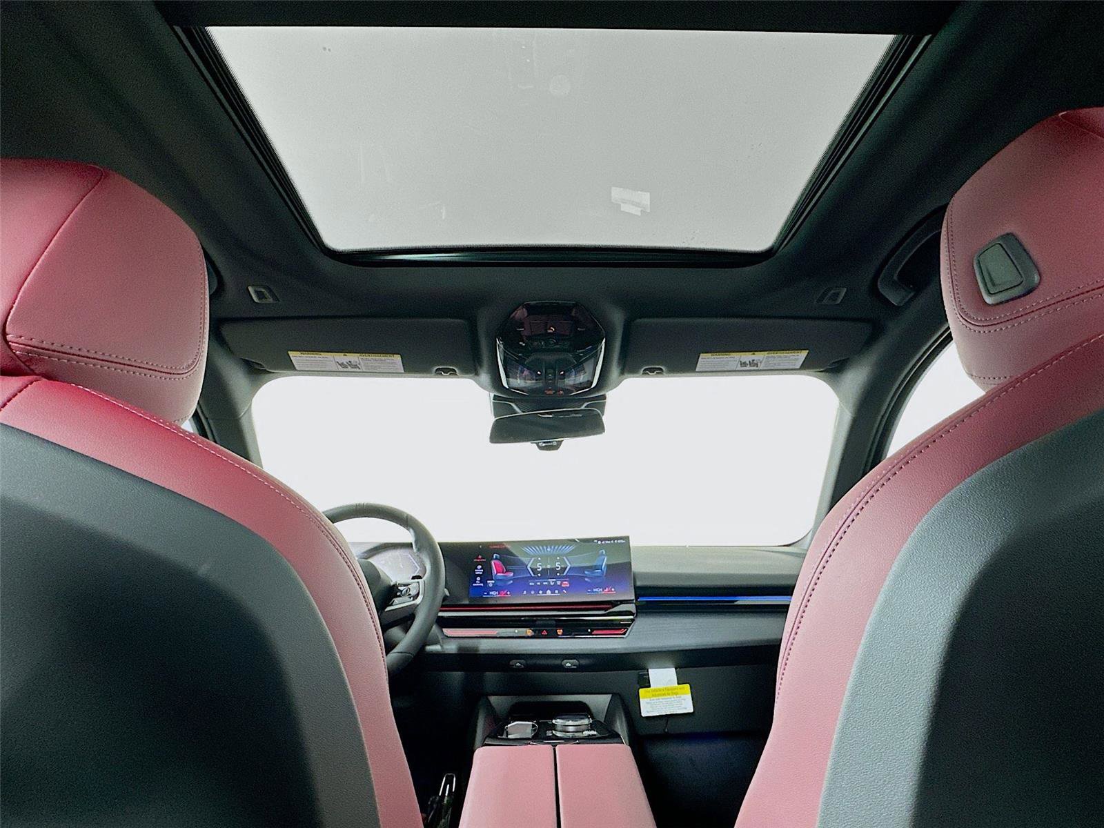 New 2026 BMW 530i xDrive w/ M Sport Package image 23