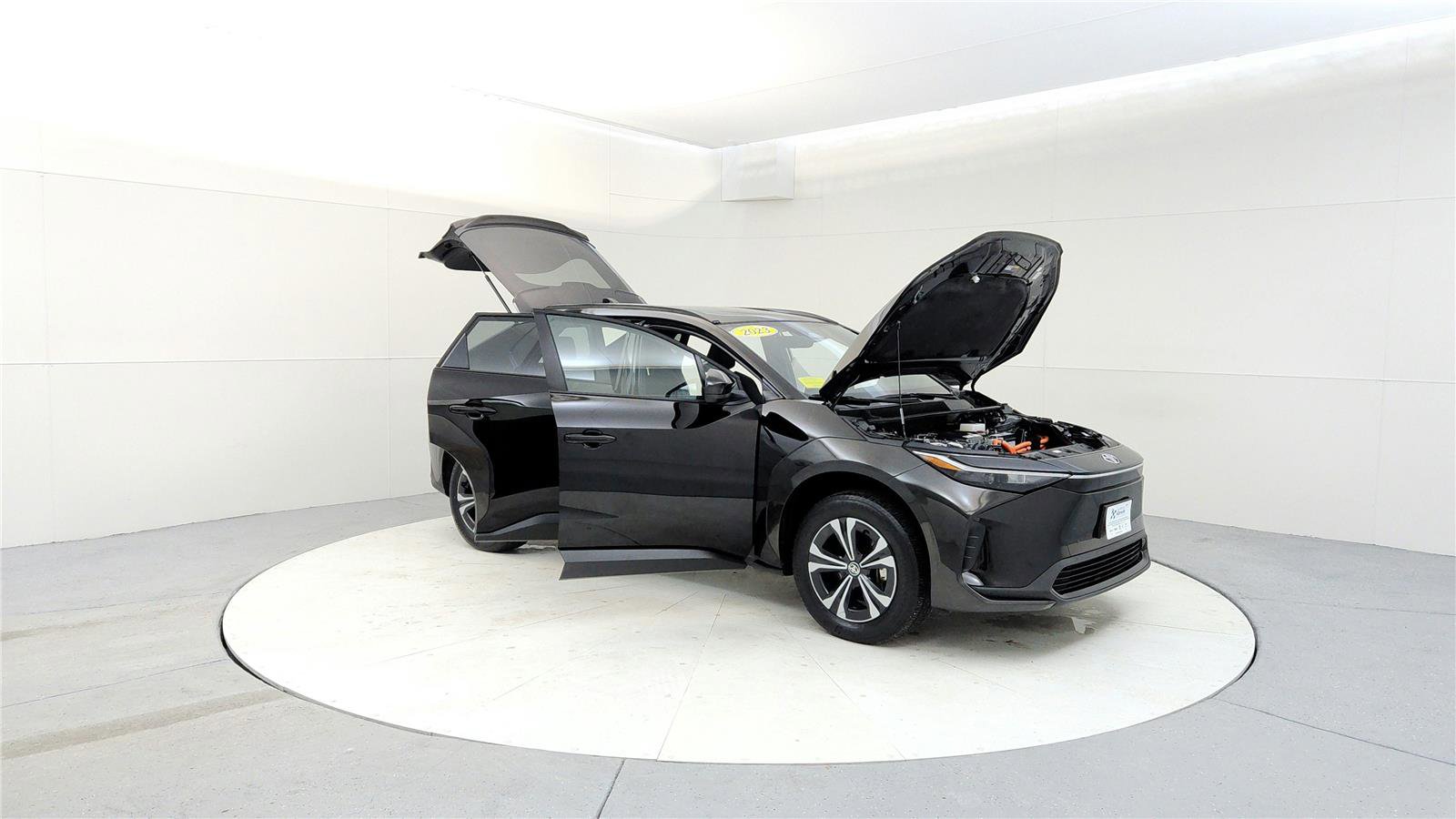 Used 2023 Toyota bZ4X XLE image 12