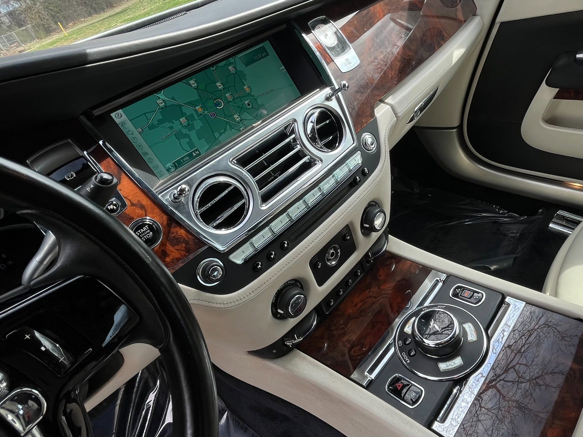 Used 2016 Rolls-Royce Wraith image 56