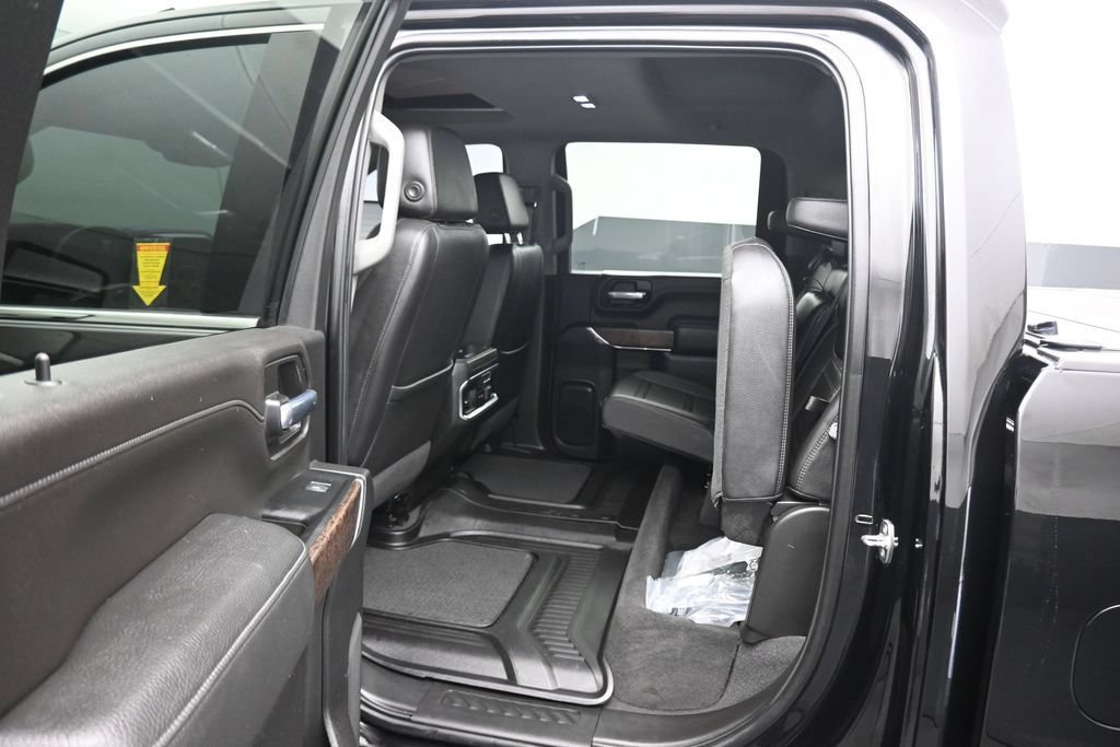 Used 2023 GMC Sierra 2500 Denali w/ Denali Black Diamond Edition AWD/4WD image 42