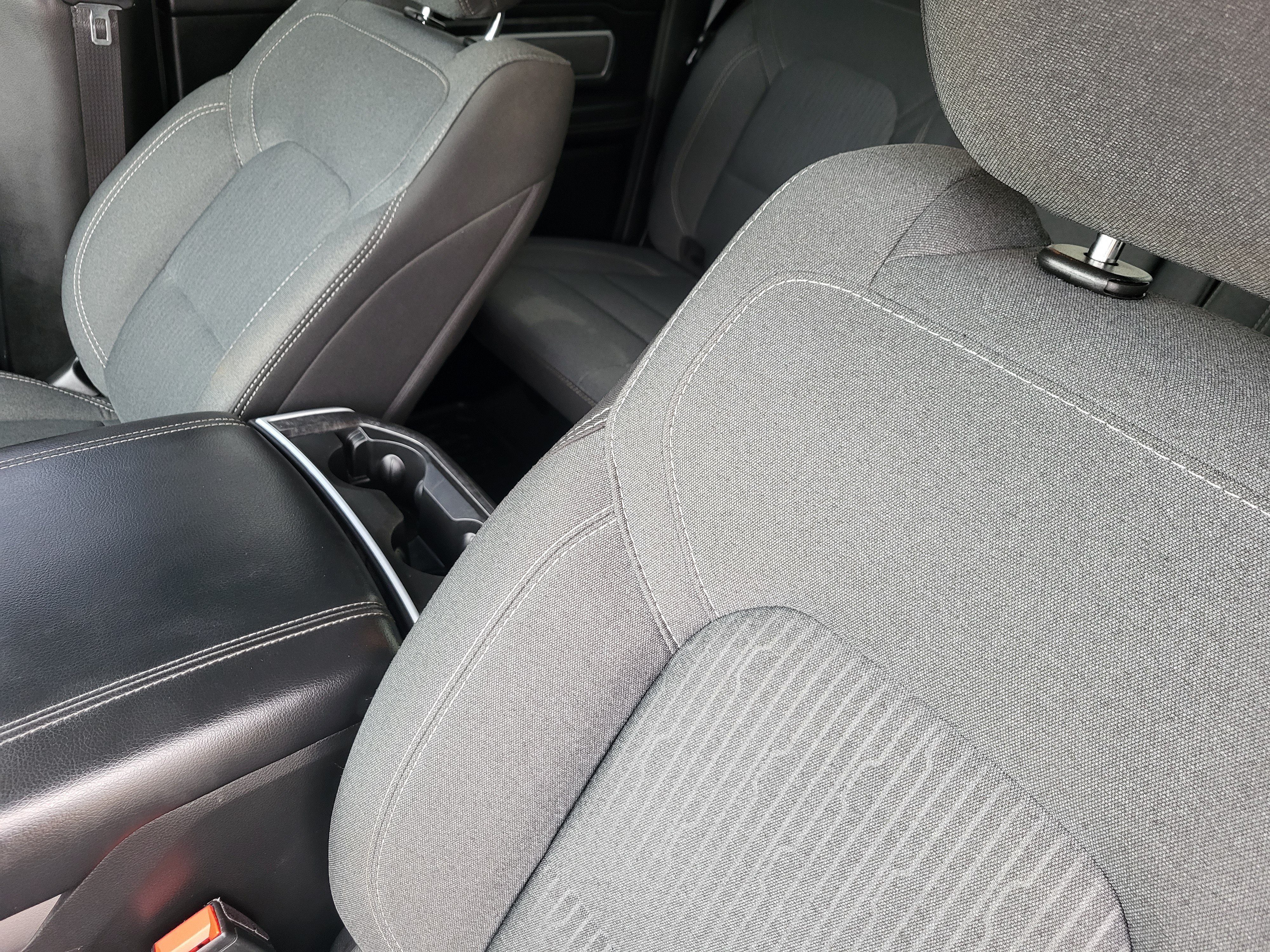 Used 2022 RAM 1500 Big Horn AWD/4WD image 15