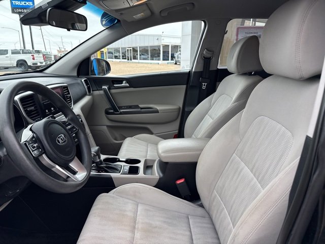 Used 2020 Kia Sportage LX image 12