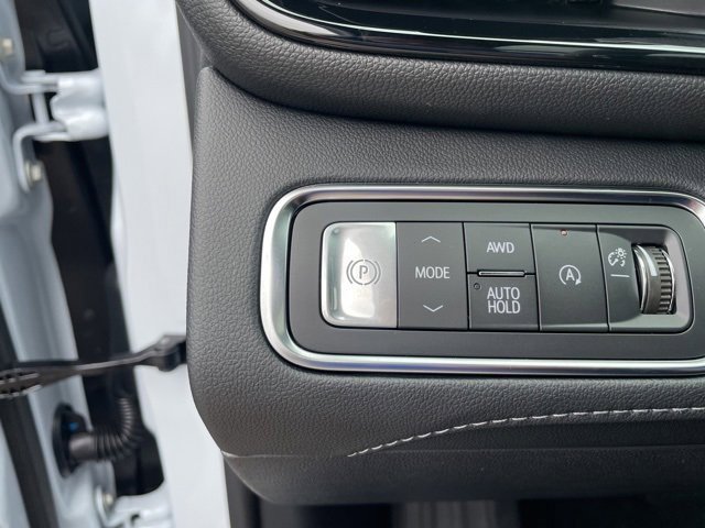 New 2026 Buick Enclave Avenir w/ LPO, Floor Liner Package image 16