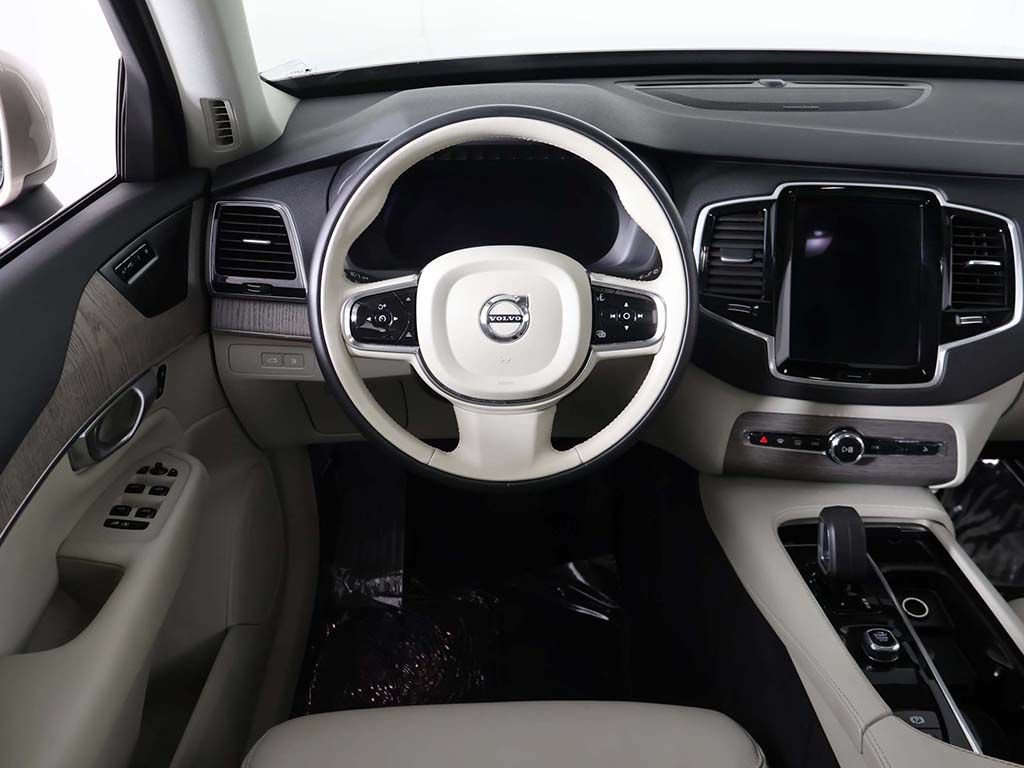 Used 2024 Volvo XC90 T8 Plus w/ Protection Package Premier AWD/4WD image 41