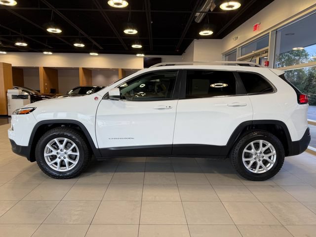 Used 2015 Jeep Cherokee Latitude w/ Comfort/Convenience Group AWD/4WD image 7