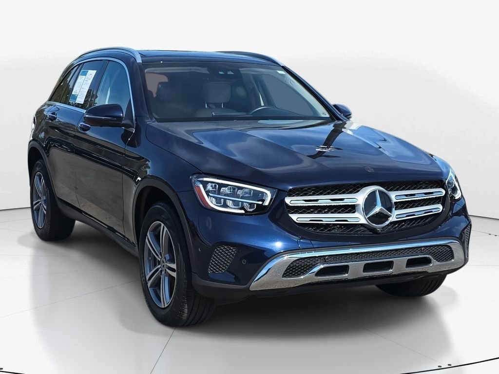 Used 2022 Mercedes-Benz GLC 300 image 2