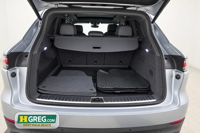 Used 2023 Porsche Cayenne AWD/4WD image 18