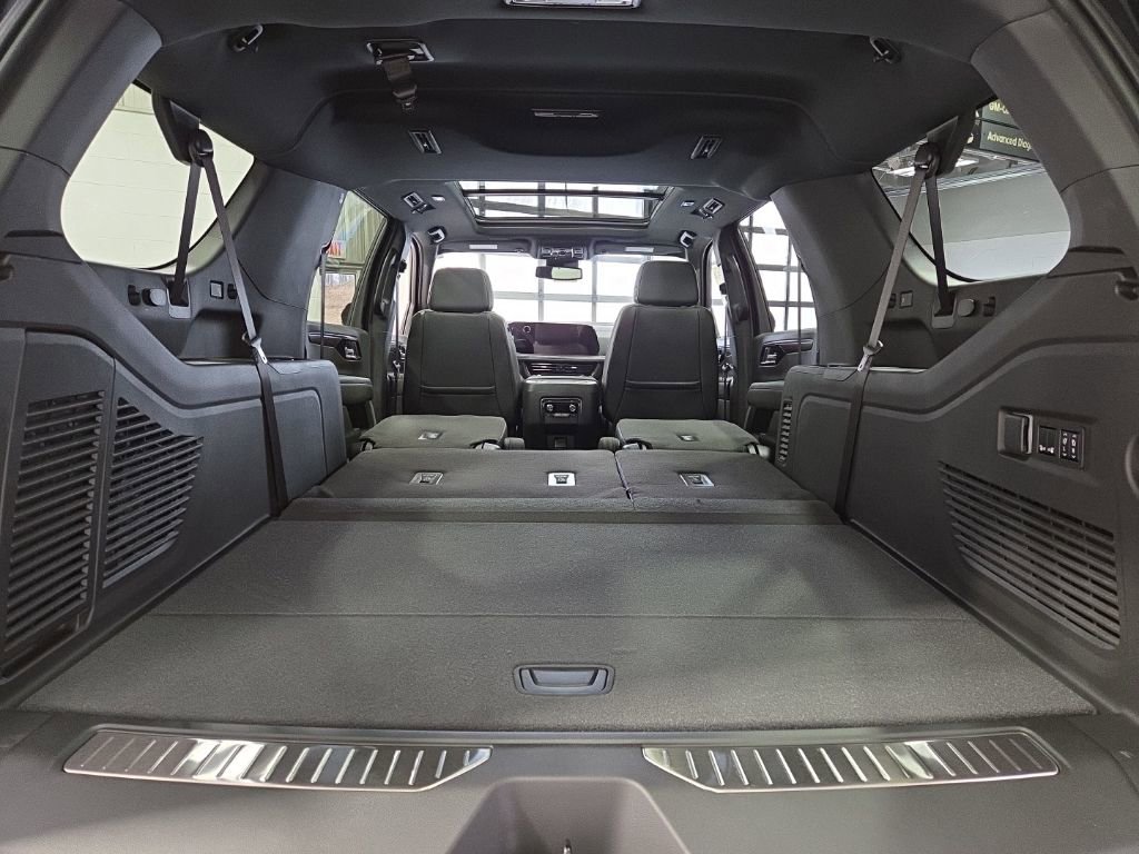 New 2026 Chevrolet Suburban Z71 w/ Comfort Package image 39