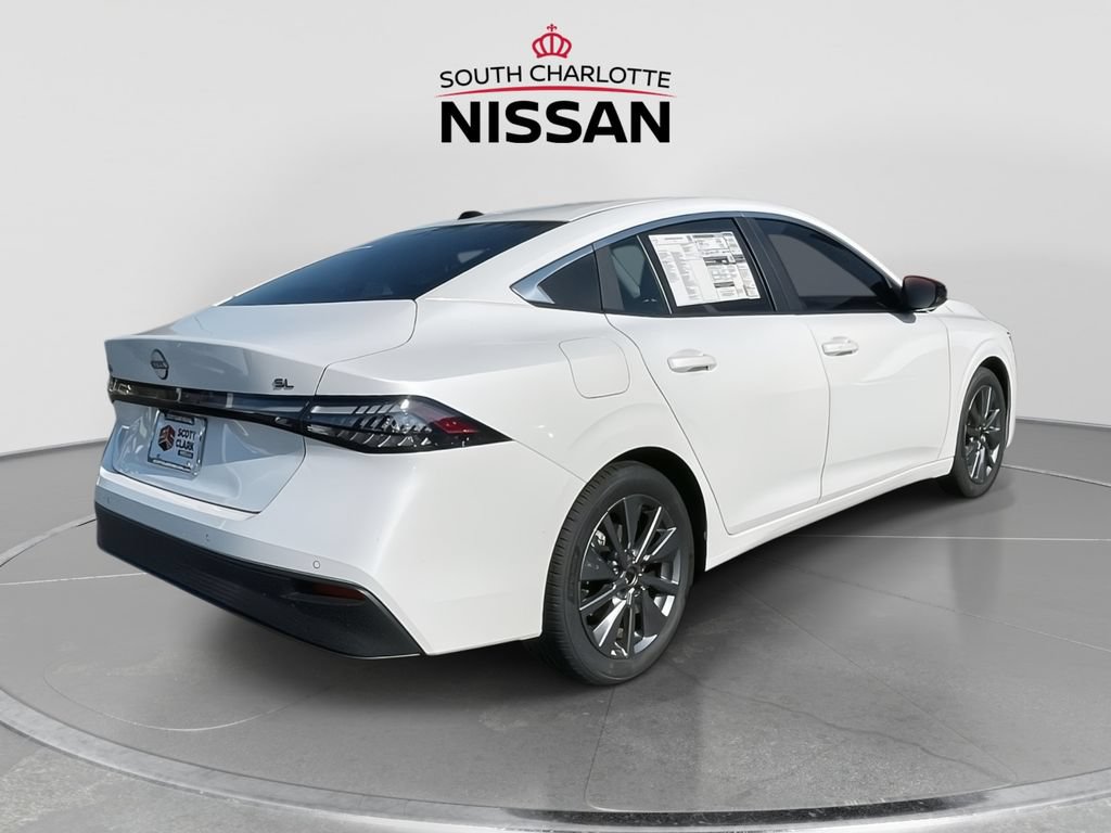 New 2026 Nissan Sentra SL w/ Floor Mat Package FWD image 6